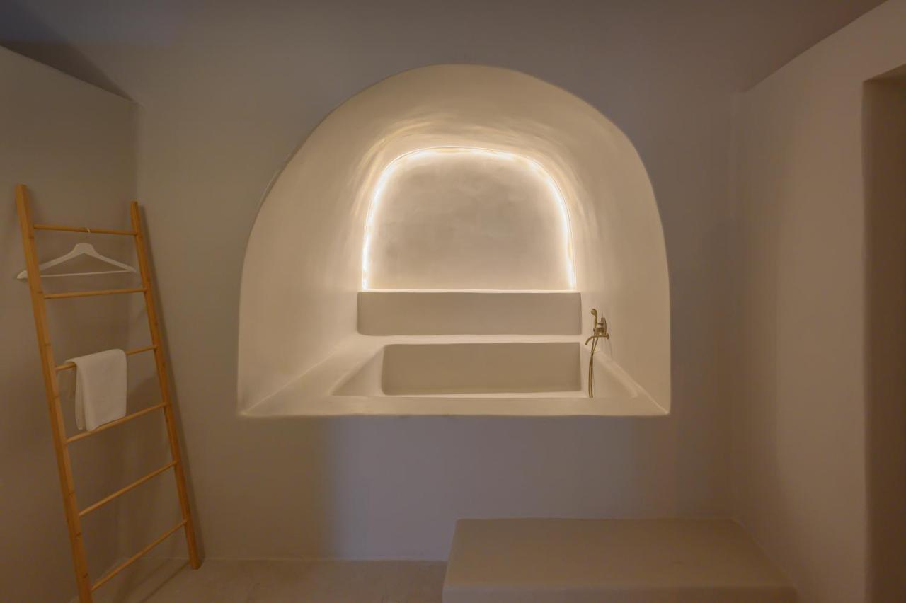 Elements Cave Suites เมกาโลคอรี ภายนอก รูปภาพ