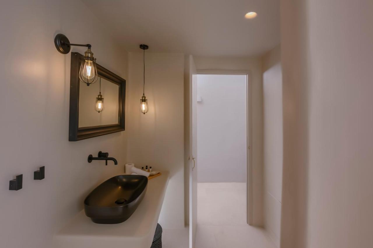 Elements Cave Suites เมกาโลคอรี ภายนอก รูปภาพ