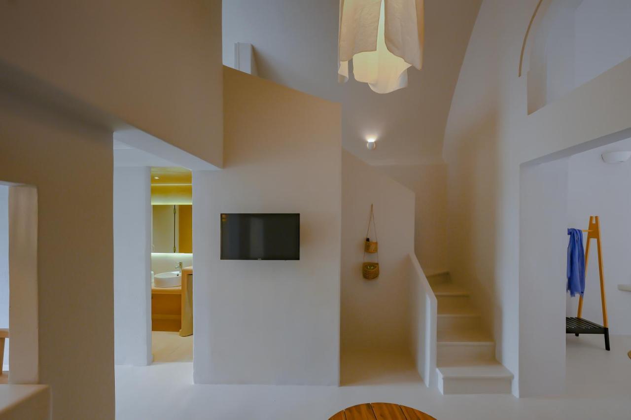 Elements Cave Suites เมกาโลคอรี ภายนอก รูปภาพ