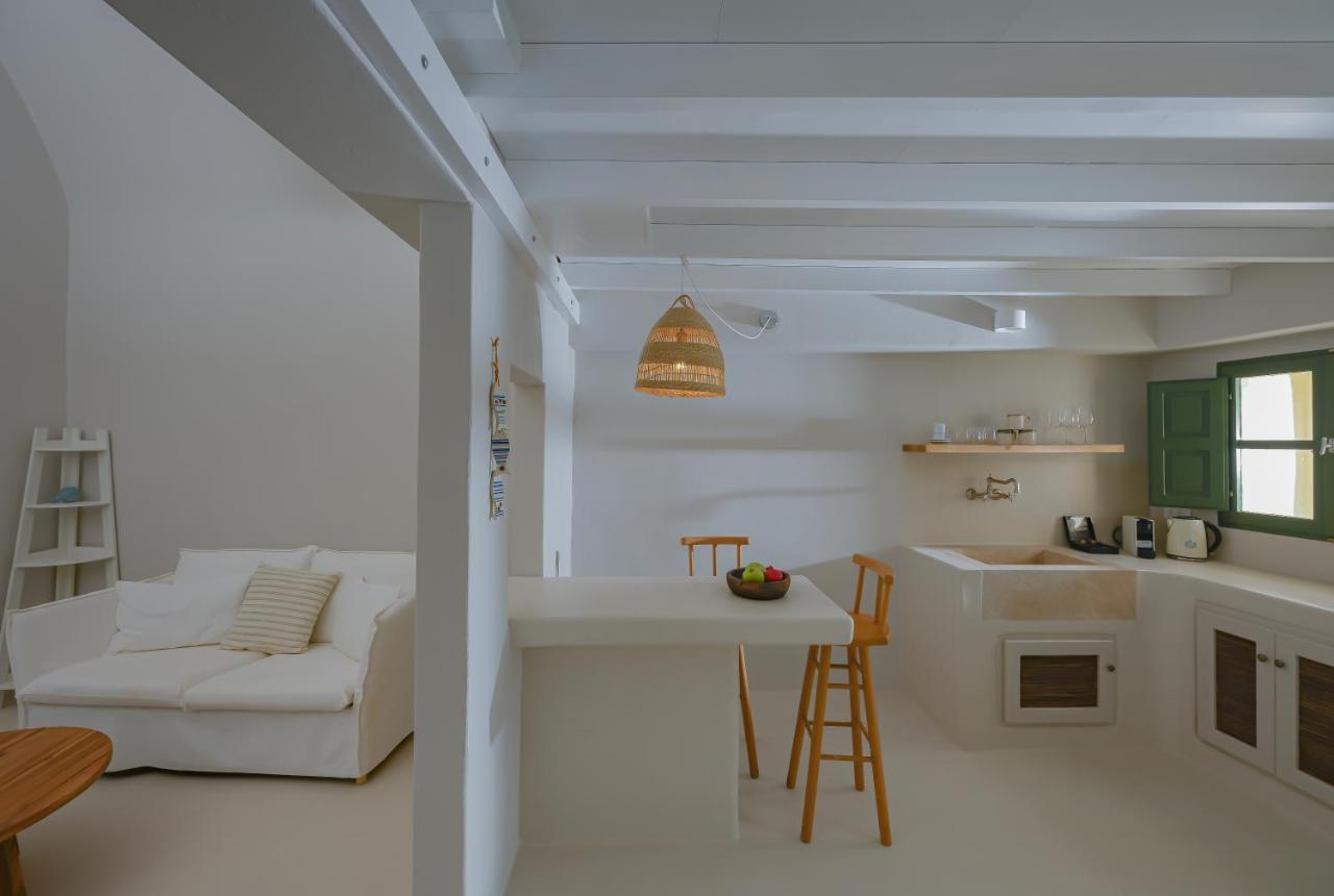 Elements Cave Suites เมกาโลคอรี ภายนอก รูปภาพ