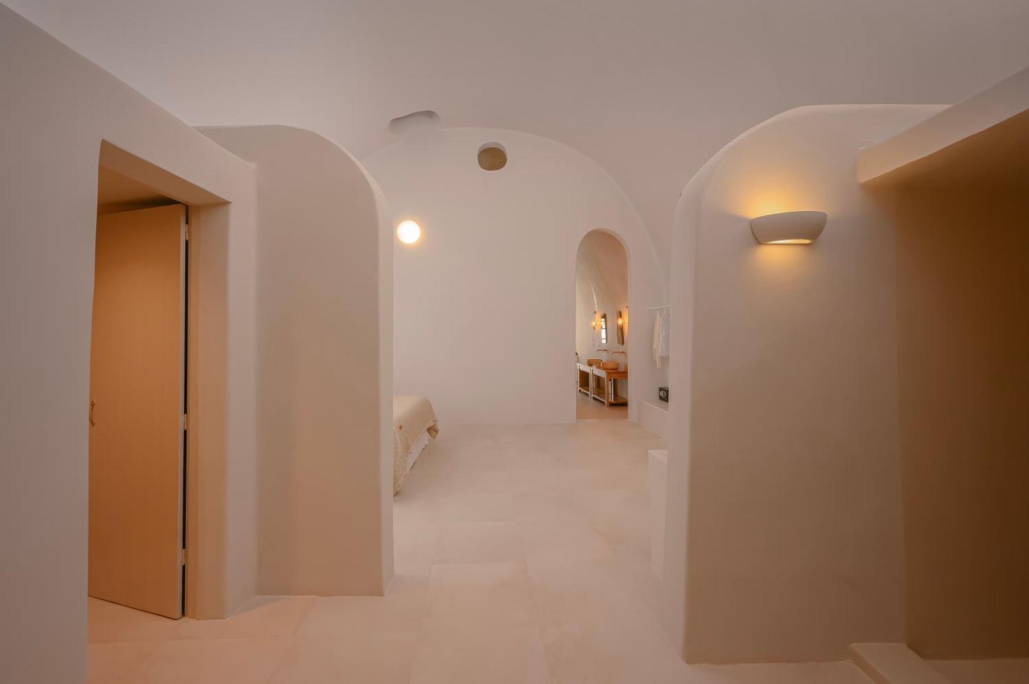 Elements Cave Suites เมกาโลคอรี ภายนอก รูปภาพ