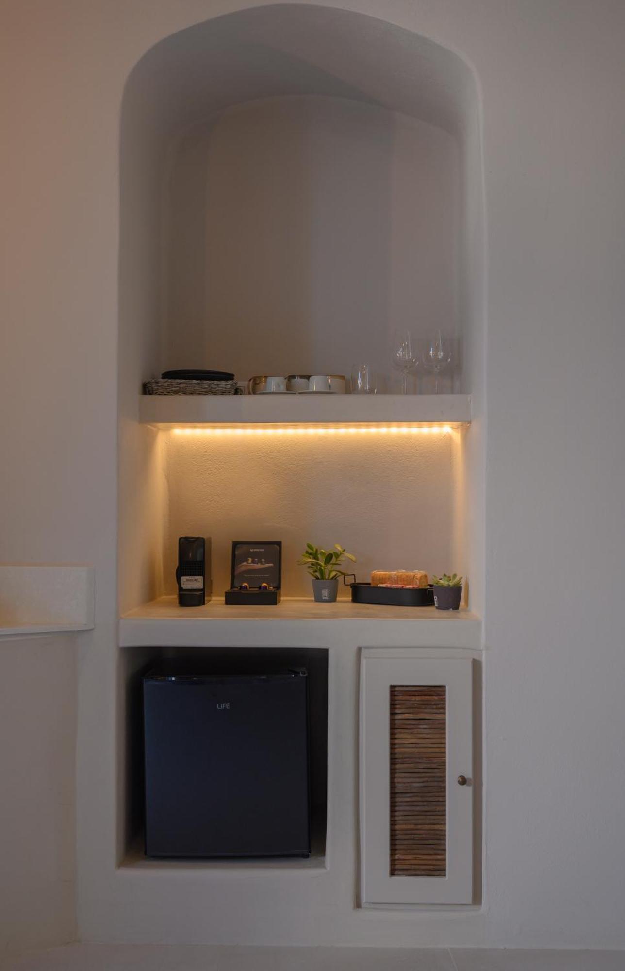 Elements Cave Suites เมกาโลคอรี ห้อง รูปภาพ